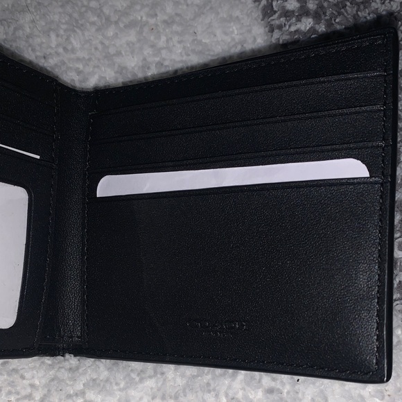 🆕 - MENS Authentic Coach Black Signature billfold WALLET - Picture 4 of 7